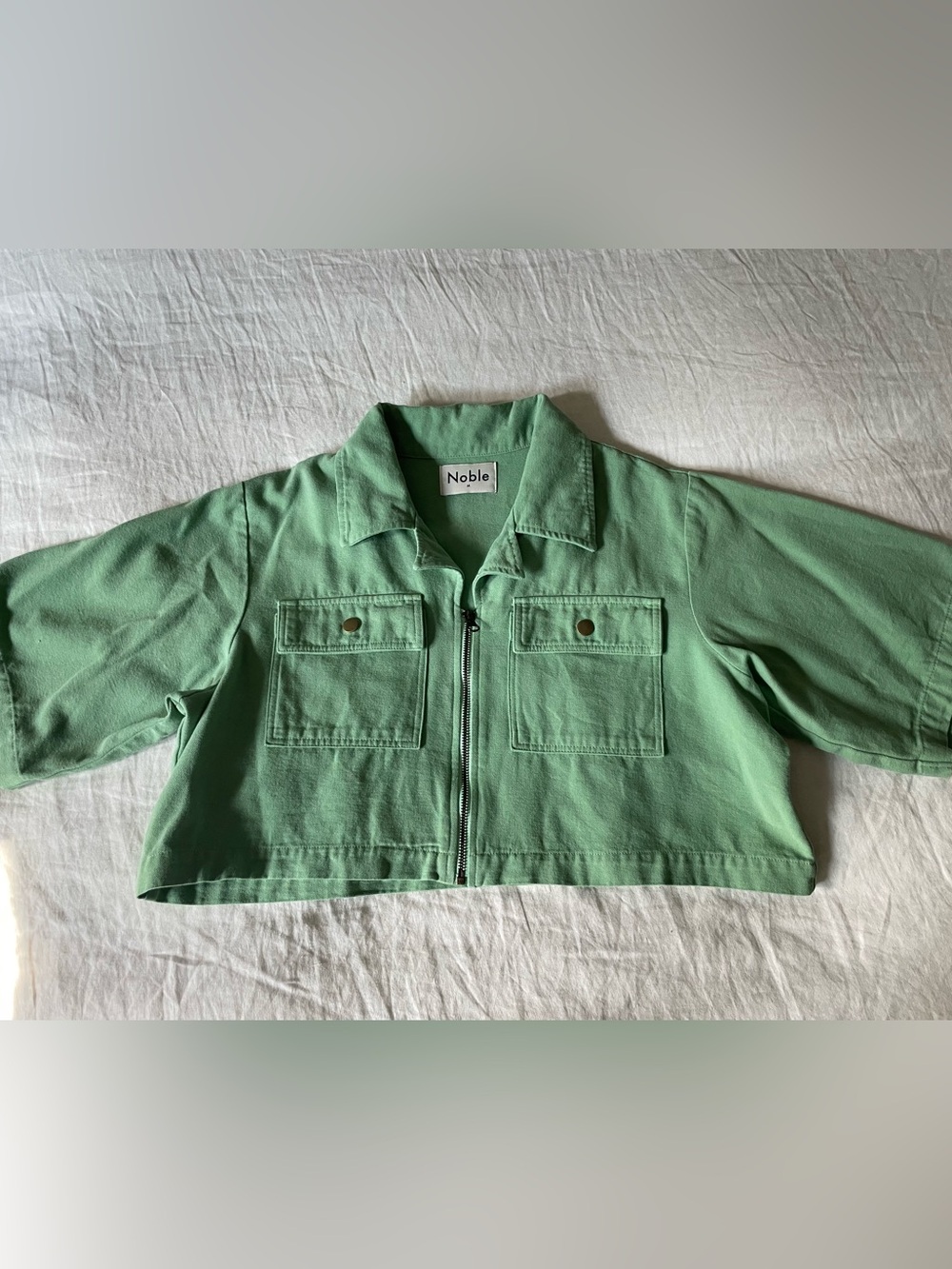 Noble Utility Crop Top Zippered in Cactus M
